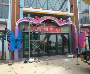 湘潭玻璃钢门头雕塑
